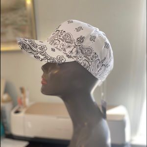 Bandanna pattern cap